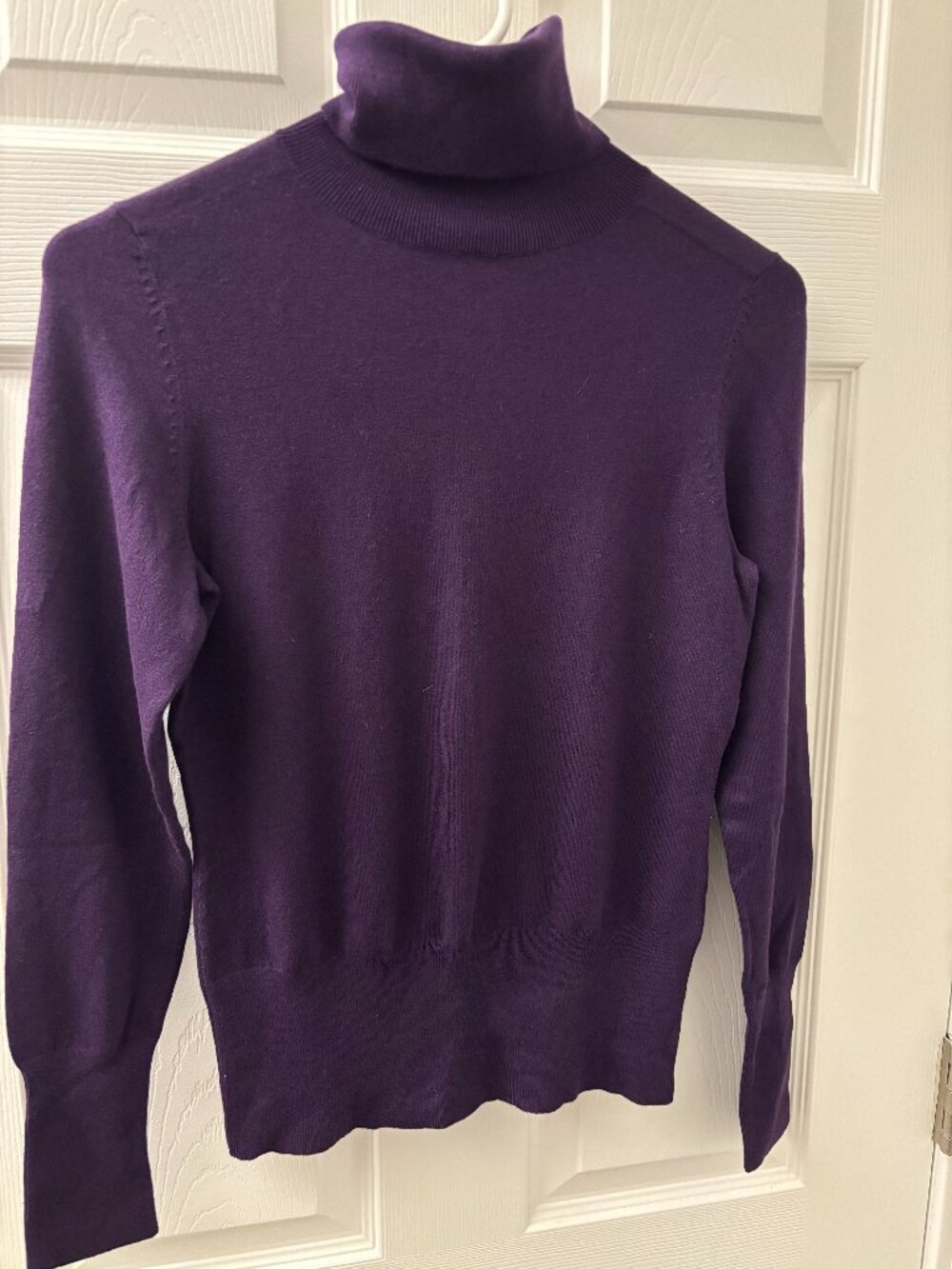 Banana Republic - Turtleneck - Silk Cashmere Cotton Blend